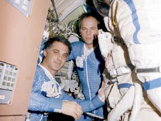 Wolf and Solovyev in the Kristall module.